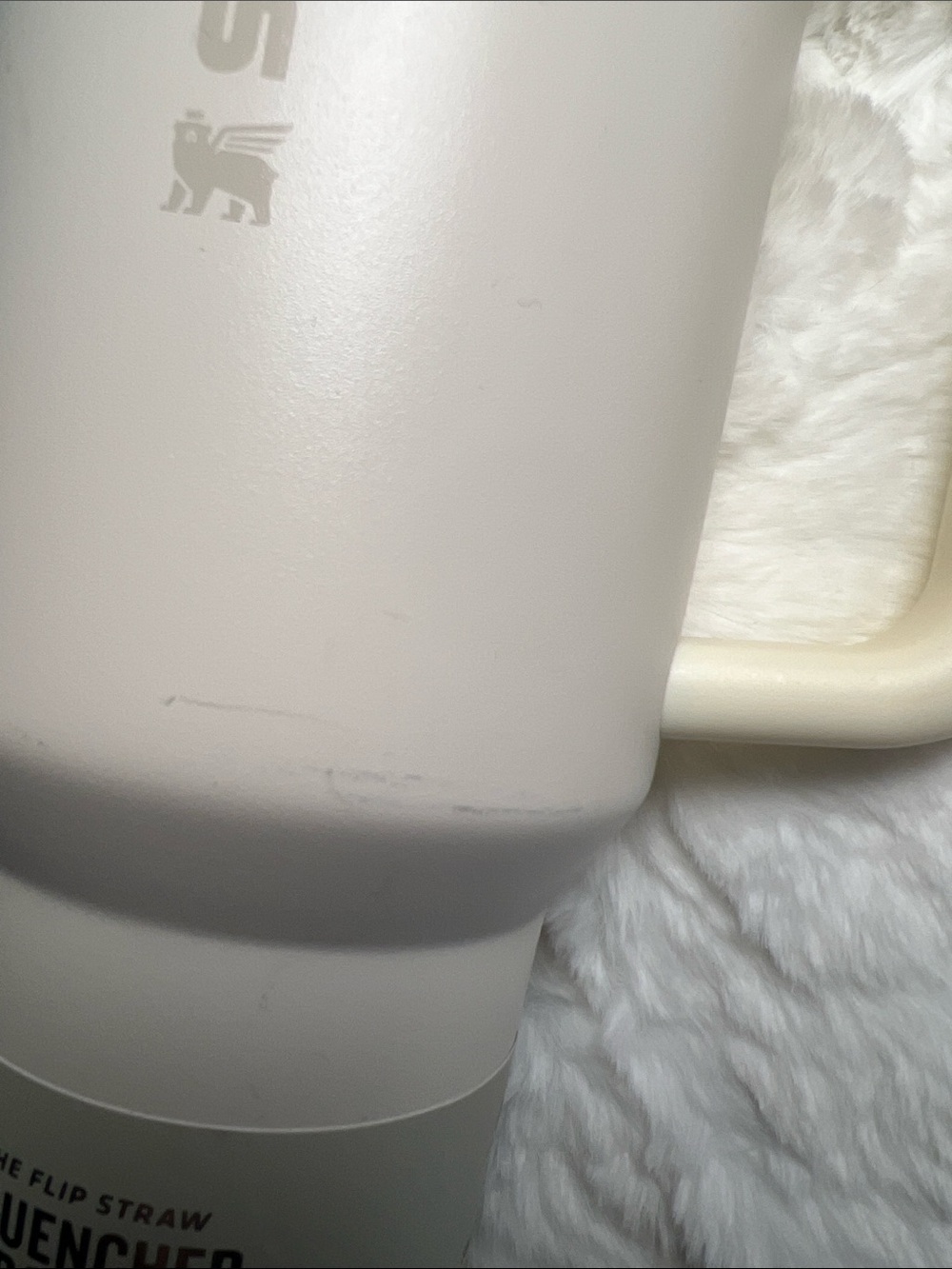 Stanley Cream/White Quencher ProPour Tumbler with Handle - Picture 3 of 4